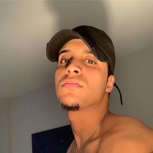 Meet your Posher, Maxwell